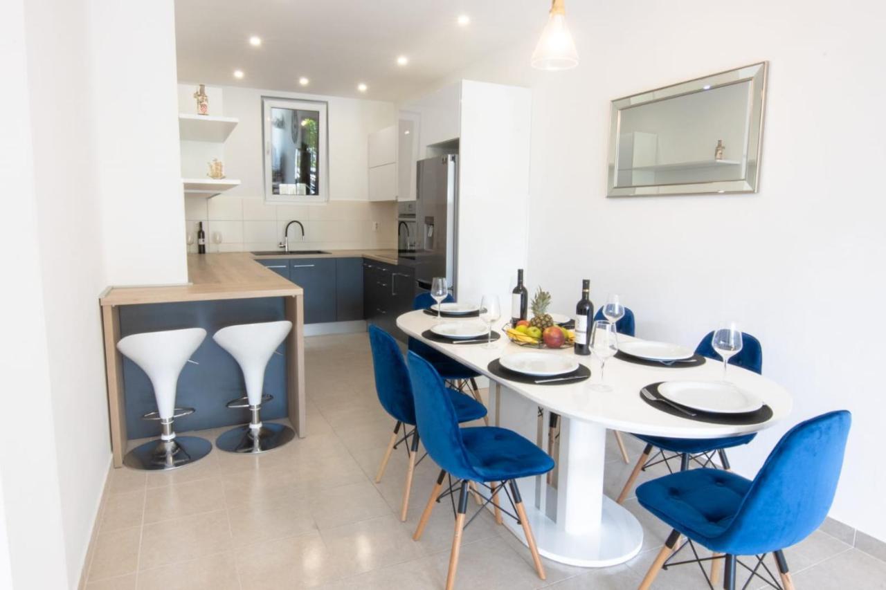 Apartment Cvita Free Beach Parking Μακάρσκα Εξωτερικό φωτογραφία
